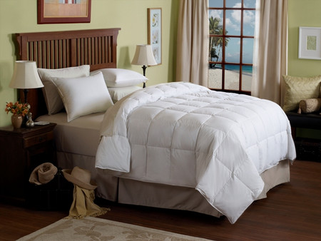 Classic Hospitality Down Comforter -Grey Duck Down -Extra Light